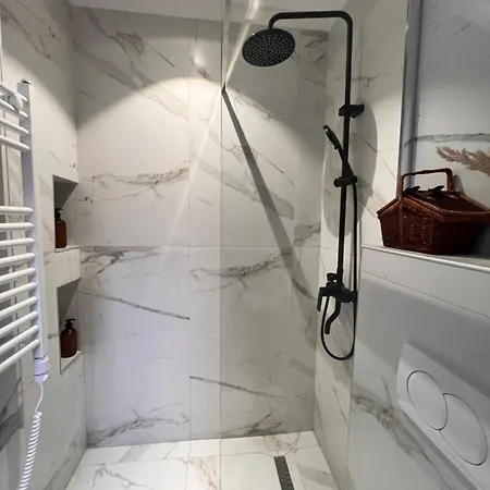 Bllok Scandi 2 Self -check-in Apartamento Tirana