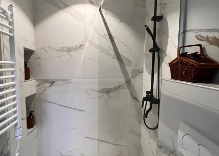 Bllok Scandi 2 Self -check-in Apartman Tirana